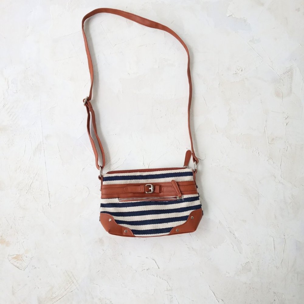 Navy blue and cream striped purse